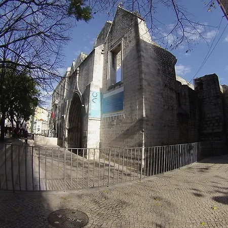 Window To Ii Апартаменти *